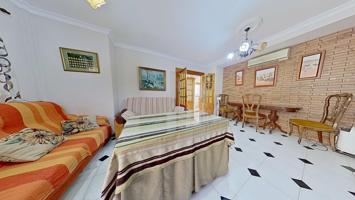 Tu adosado en Puerto Real, zona Miramar!! 🛏️ 3 hab. | 🛁 2 baños | 📏 99 m² + 🧱 sótano 60 m² photo 0