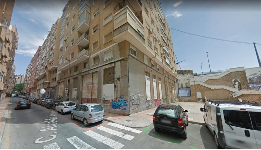 Se vende local comercial a un paso del centro de la ciudad photo 0