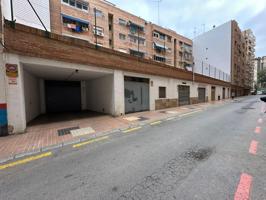 Se vende plaza de garaje junto a la Lonja photo 0