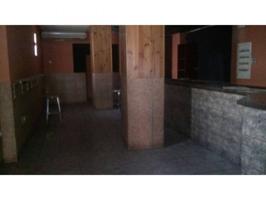 Local comercial en venta en Los Caramba photo 0