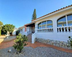 Chalet independiente con piscina. Benidorm. photo 0