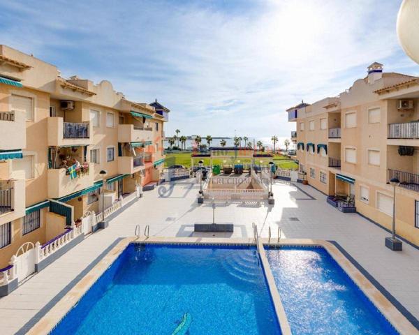 Apartamento a 100 metros de la playa. photo 0