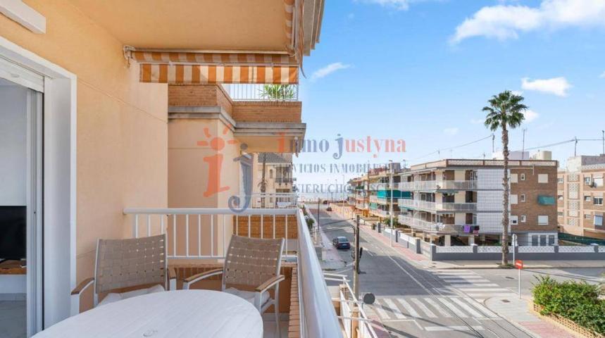 Apartamento a 90 metros de la playa. photo 0