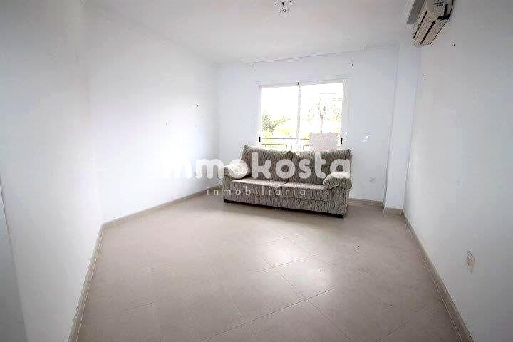 Piso en Polop photo 0