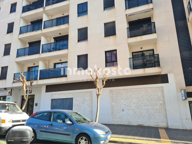 Se vende local en Calle Alcala, Benidorm photo 0