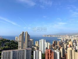 Exclusivo apartamento de 2 dormitorios con vistas al mar y la montaña. photo 0