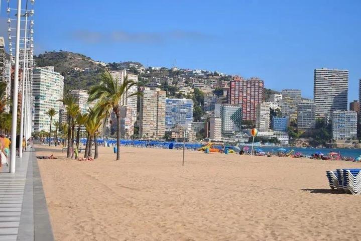 Hermoso ático reformado a pasos de la playa de levante photo 0