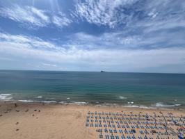 Alquiler Anual de apartamento en primera línea de Playa Levante photo 0
