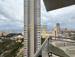 Apartamento de 2 dormitorios con bonitas vistas al mar en planta alta photo 0