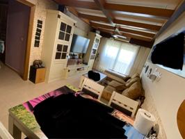 Estupendo piso en Yecla photo 0