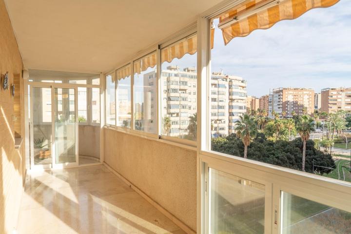 Venta de 5º Piso en AVD. DEPORTISTA MIRIAM BLASCO PAYA ALICANTE photo 0