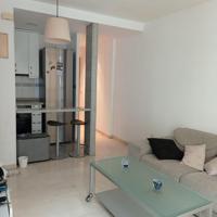 OPORTUNIDAD UNICA!! PISO EN VENTA JUNTO MERCADO CENTRAL  !! photo 0