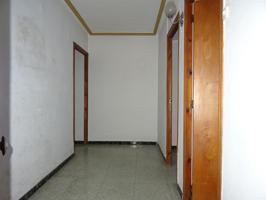 SE VENDE PISO EN SAN BLAS CON ASCENSOR DE CUATRO DORMITORIOS photo 0