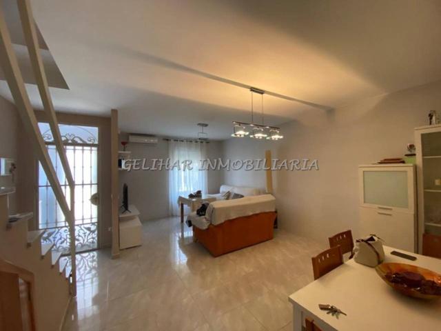 CASA EN VENTA EN VALVERDE DEL CAMINO. photo 0