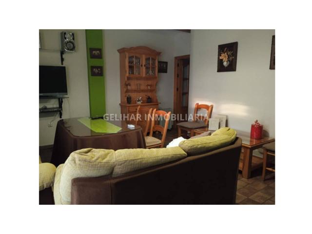 PISO EN ALQUILER photo 0