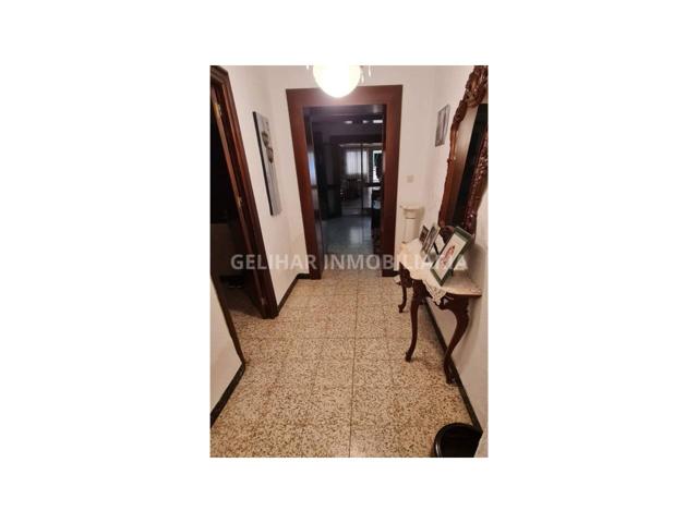 CASA EN VENTA EN PLENO CENTRO photo 0