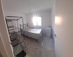 Habitación en alquiler en Móstoles de 95 m2 photo 0