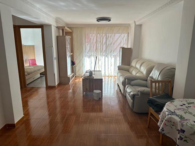 Habitación en alquiler en Madrid de 142 m2 photo 0