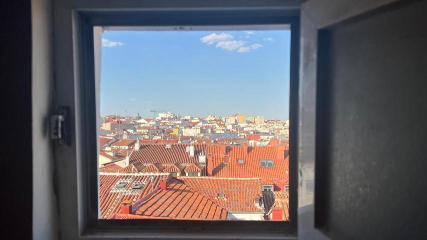 Piso en alquiler en Madrid de 51 m2 photo 0