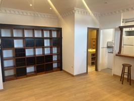 Piso en alquiler en Madrid de 72 m2 photo 0