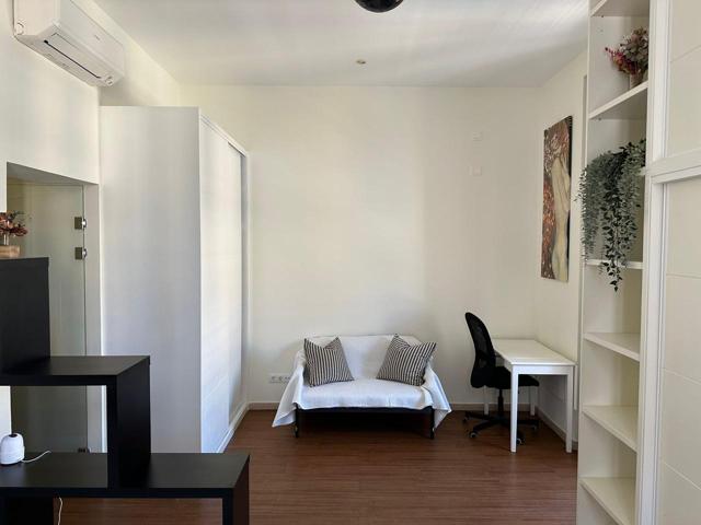 Piso en alquiler en Madrid de 40 m2 photo 0