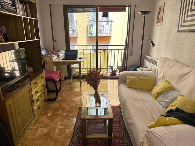 Piso en venta en Madrid de 66 m2 photo 0