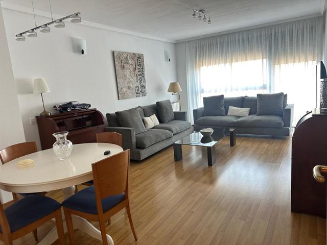 Piso en venta en Madrid de 144 m2 photo 0
