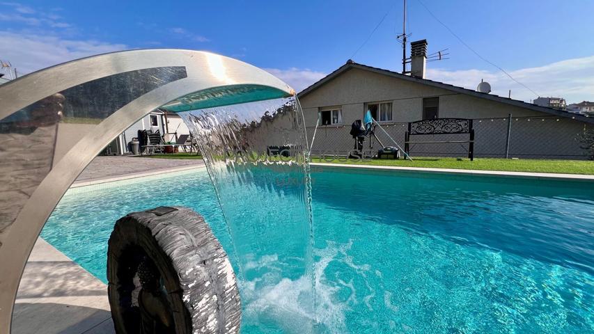Casa En venta en Calle D'Isidre Nonell, Lliçà D'Amunt photo 0