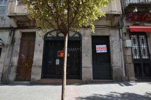 LOCAL COMERCIAL EN CALLE OPORTO photo 0