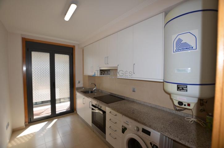 PISO DE 2 DORMITORIOS Y 2 BAÑOS CON GARAJE Y TRASTERO photo 0