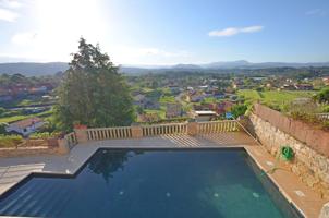 PRECIOSO CHALET DE PIEDRA CON PISCINA DE 3 HABITACIONES Y 3 BAÑOS CON VISTAS DESPEJADAS EN O ROSAL photo 0