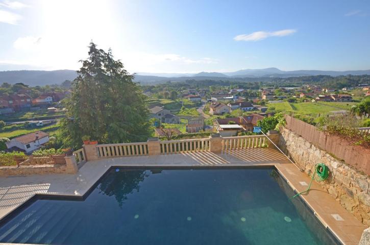 PRECIOSO CHALET DE PIEDRA CON PISCINA DE 3 HABITACIONES Y 3 BAÑOS CON VISTAS DESPEJADAS EN O ROSAL photo 0