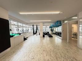 Oportunidad única en el corazón comercial de Vigo photo 0