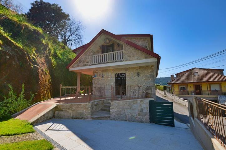 Encantadora casa de piedra de estilo rústico en zona rural y soleada en Mondariz photo 0