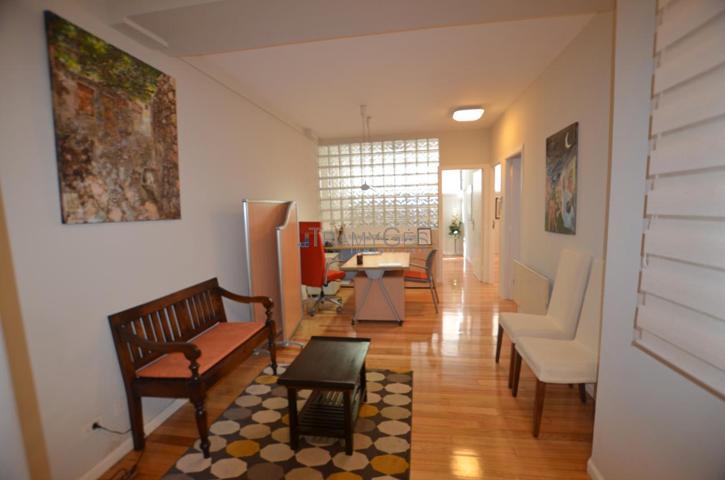 OFICINA EN EL CORAZON DE VIGO CON ANTEPROYECTO A VIVIENDA photo 0