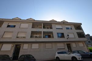 ÁTICO DE PROTECCIÓN OFICIAL DE 2 DORMITORIOS, GARAJE, TRASTERO Y TERRAZA EN TOMIÑO photo 0