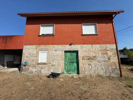 Casa Soleada con Gran Parcela en Reboreda - Redondela photo 0