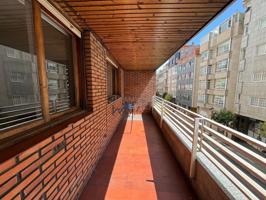 Piso en venta en Pi y Margall, Vigo - junto a Paseo de Alfonso y mirador a las Islas Cíes photo 0