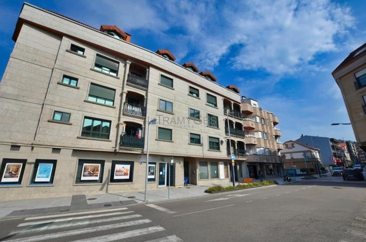 VENTA DE LOCAL COMERCIAL A PIE DE CALLE - ZONA CÉNTRICA O PORRIÑO photo 0