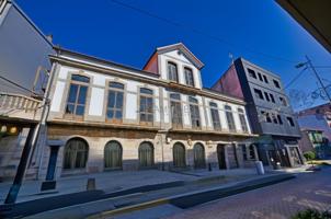 Edificio en proceso de reforma con proyecto de hotel boutique en O Porriño photo 0