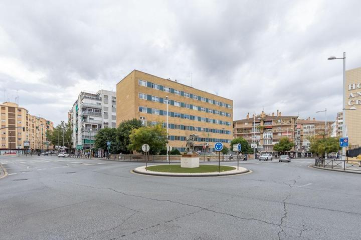 PISO DE 3 DORMITORIOS EN AVENIDA DE AMÉRICA photo 0