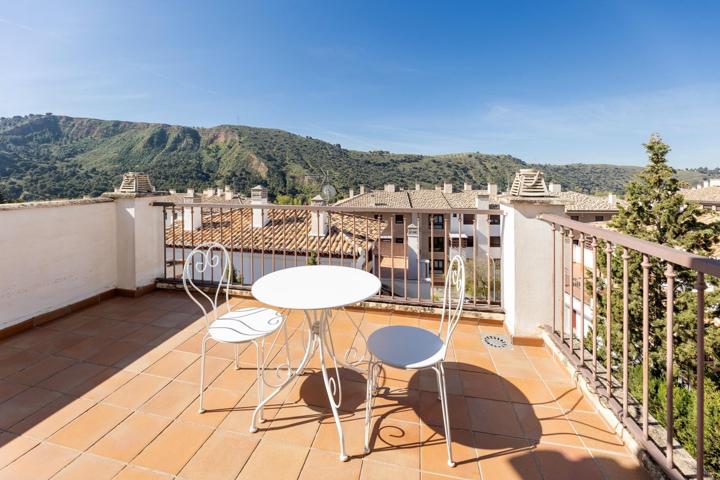 Venta de casa pareada en Granada (Zona Ctra. de la Sierra) photo 0