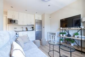 Moderno Apartamento en Alquiler en Granada - Zona Arabial photo 0