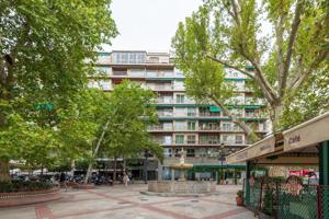 ¡Descubre el ático de tus sueños en el corazón de Granada photo 0