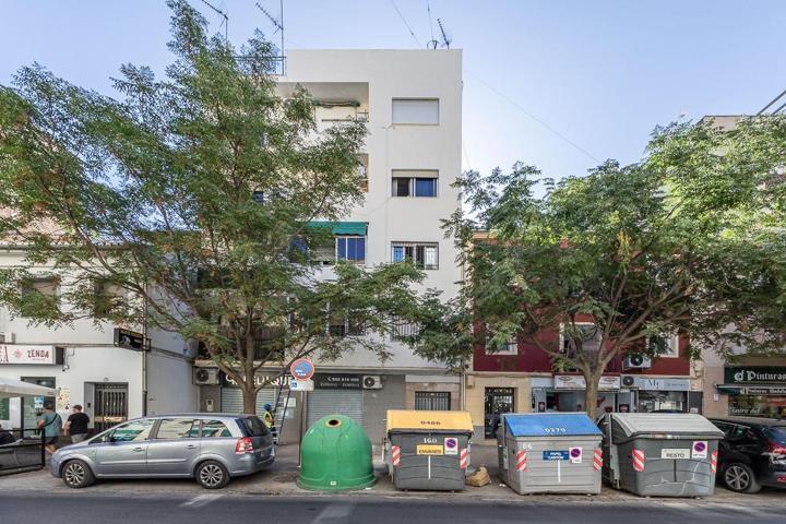 ✨ Oportunidad de inversión en el Zaidín – Avenida de Dílar ✨ photo 0