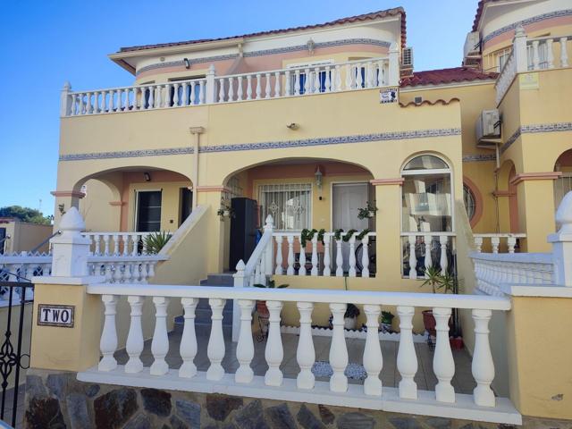 Unifamiliar Pareada En venta en Las Filipinas, Orihuela Costa photo 0