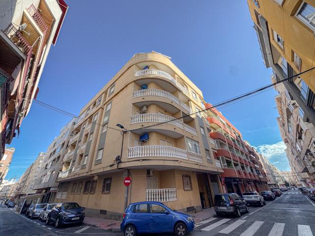 Piso En venta en Playa De Los Locos, Torrevieja photo 0