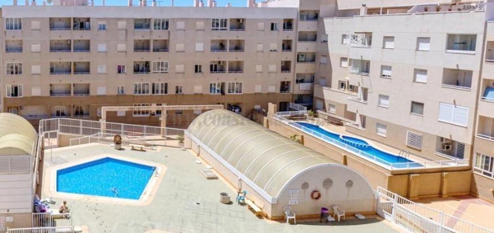 Piso En venta en Centro, Torrevieja photo 0