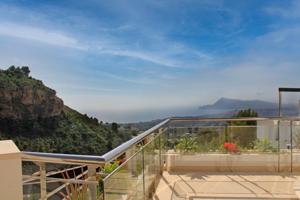 Villa de obra nueva en Altea photo 0