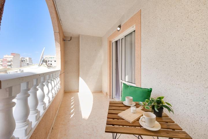Piso En venta en Torrevieja, Torrevieja photo 0